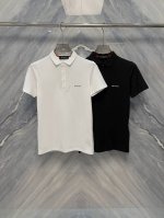 25春夏新品Kit*On印花Logo丝光珠地面料翻领Polo衫，这款Kit*On翻领Polo衫，采用了精致的印花Logo设计，结合丝光珠地面料，为您带来卓越的穿