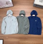 供 凯勒石夏季新品情侣款透气速干冰丝皮肤衣！运动轻薄宽松休闲遮阳连帽防晒衣，户外骑行显瘦防晒防紫外线外套上衣开衫皮肤衣 户外探险，装备至关重要。这款透气速干冰丝