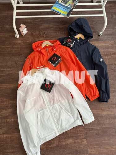 颜色：白色 桔色 藏青 尺码：S到3Xl 猛犸象Mammut25欧洲线定制款户外轻量化Upf70+防晒服 25新款面料舒服到爆！定织防撕裂细格防晒冰感面料！！U