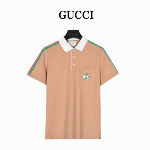Gucci 古驰 红绿条纹1921限定口袋polo短袖 采用100%棉双面珠地面料，拆解纱线分析，订织蜂窝四角网眼胚布，衣领为双系统提花定织扁机制成，有弹性，不