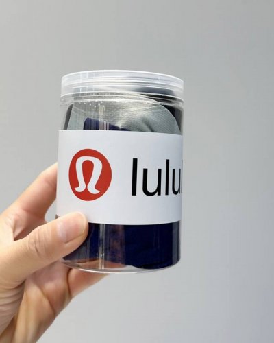 全宇宙最好穿的无痕内裤！露露Lulu无痕网面冰丝平角男士内裤！圆筒礼盒装！ 无痕光感！！高端品质！欢迎质量下单！ 经典而又独特的品牌Logo！ 今年最流行的品牌