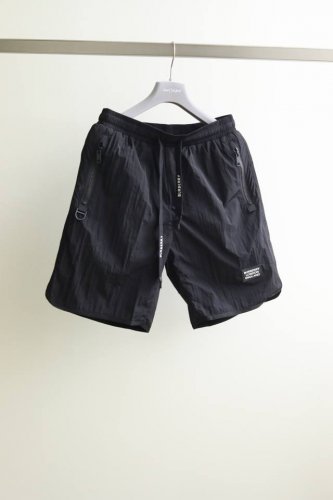 衣服 短裤 Burb**Y*巴*莉 25年夏季新品沙滩裤套装 夏天必备速干短裤，防风防雨防晒，超级轻盈！定制面料辅料，品质杠杠的！套装可拆分开销售 颜色：咖色