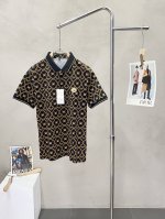 Gucci古驰独家专供新款原单男士休闲短袖 高端定制 高端版本 时尚百搭爆款进口面料 手感超柔软细腻 穿着亲肤舒适 高端精品 代工厂p精细做工 上身非常赞 男士