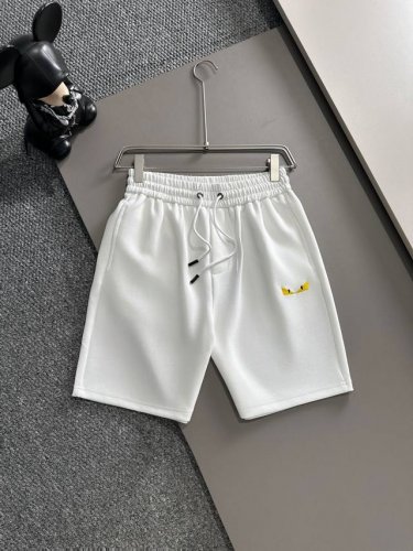 芬家. 2025春夏新款休闲短裤 官网同步发售 定制品牌经典Logo 定制面料 舒适度极好 手触感强烈 辨识度极高 完美品相工艺 尺码 M-3Xl