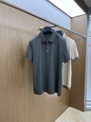 lp 高品质 25早春新款短袖Yyds 日常出门闭眼搭 定制朱地弹力棉面料短袖Polo衫T恤 魅力在于创造了简约奢华感的时尚,随意搭配感受英式风格独特气质. 宽