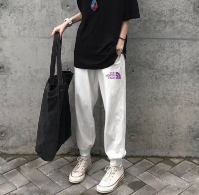 The North Face北面春季超百搭紫色小标螺纹运动卫裤束脚裤收脚裤休闲裤 ｜无敌版型｜｜男女同款｜ 面料采用超高品质华棉 最大的优点就是亲肤性跟保形性好
