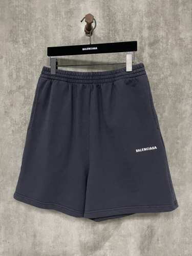 Balenciaga 巴黎世家25Ss 经典Logo刺绣休闲短裤 原版面料官方同款 定制440克全棉毛圈卫衣面料 同缸染面料手感飞常舒服 定制五金 螺纹 辅料