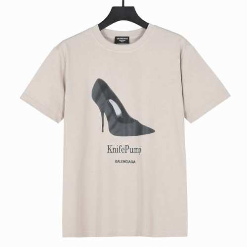 本地自取160 Balenciaga巴黎世家官网同款高跟鞋Logo短袖T恤 面料采用300克重双纱精梳棉，定制32支1*1螺纹，成衣两遍水洗处理，面料舒适亲肤无