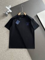 louis Vuitton* 2025春夏款上新 原高版本 驴家Lv 面料采用260克高密度纯棉 不变形 不缩水 工艺介绍：双线走位 前后进口万针精密梵文刺绣