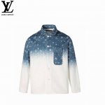 louis Vuitton 路易威登24Ss满印星空渐变牛仔外套 -面料采用丹宁斜纹牛仔面料 经过脱浆处理 软硬适中 -印花采用纯手工喷印 非普通数码印花 -定