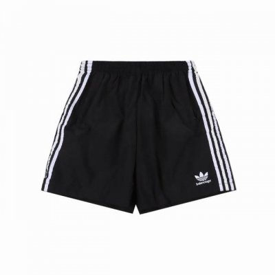 balenciaga & Adidas 联名刺绣三叶草短裤 高密度柔软梭织面料 面料特殊固色处理 进口田岛刺绣 定制Ykk五金 外贸大厂代加工 做工走线完美无瑕