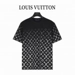 louis Vuitton 路易威登 满印下幅渐变字母印花T恤 定制280G纯棉精梳面料 透气舒适易清洗 数码印花工艺 老花字母Logo元素看起来非常高级感 超