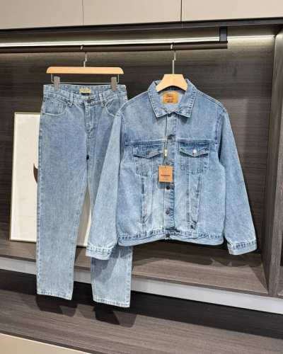 上衣 款号-Mx007 裤子160 款号-Mx008 Burberry X Supreme 24Ss 巴宝莉联名战马牛仔套装