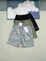 Kolon Sport可隆户外运动休闲夏刺绣梭织松紧五分短裤 夏天运动 短裤绝对是 王炸 装备 这条可隆梭织运动短裤 能让你在夏日运动时体验感拉满 清爽又舒适