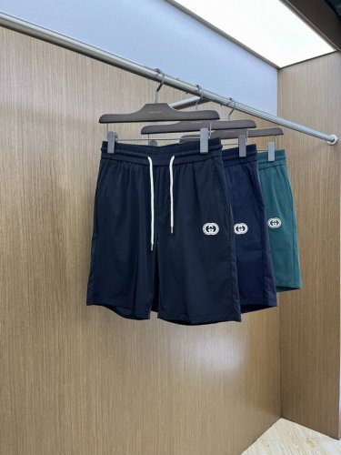 新品 Guc Ss春夏独家专供新款 休闲速干短裤 高端版本！定制面料 透气舒适度高，细节无可挑剔，品牌元素设计理念，体现高品质。手感细腻柔软！Fmz呈现休闲裁剪