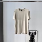Kolon Sport 可降 25Ss 压胶速干短袖T恤 速干科技，时刻清爽 可隆速干情侣短袖运用前沿速干面料，加独特的压胶工艺，独特的纤维结构如同无数细密的吸