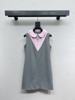 L家撞色无袖连衣裙 时髦精必备单品 质感十足撑起场合的精品好货 自带高级感 开模定制 细节做工到位 高品质 尺码Sml