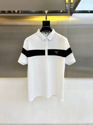 prad普拉达、2025春夏新品发售！男士夏季商务休闲翻领Polo短袖T恤，此款为顶级珠地丝光棉面料，透气舒适设计元素非常好看，品牌标识精工刺绣，年度最佳Pol