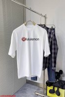 J823 Lulululemon 新款字母印花双层重工短袖T桖 字母图案不管是T桖还是卫衣都是每年的爆款单品 前幅大面积印花采用大康丽数码印花机直喷 成本极高