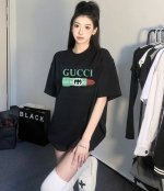Gucci口红图案短袖 上身图