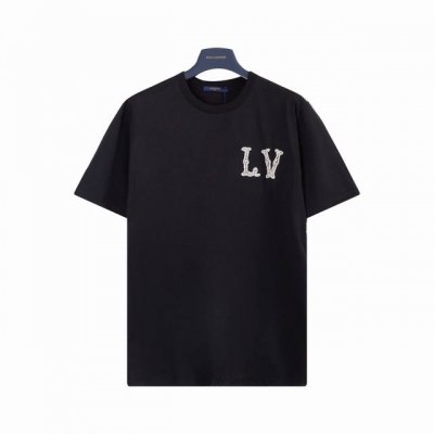 顶级版本区别烫钻版本 Louis Vuitton 路易威登 菲董 走秀款春夏系列 串珠镶钻刺绣，施华洛世奇水钻 珍珠字母短袖T恤 区别市场其他版本 高端品质 手