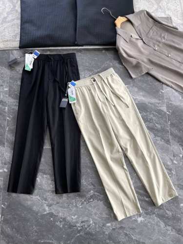 春夏Ss天丝Tencel莱赛尔 会呼吸的面料 权威授权松紧腰抽绳设计男士商务休闲直筒长裤 纯天丝成分打造，环保健康对皮肤也很好，双插袋设计，腰头采用进口松紧打造