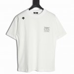 descente 迪桑特 25Ss 胸前字母Logo印花短袖T恤 面料采用260G纯棉双纱紧密棉面料 对照原版做丝滑超柔处理 亲肤舒适透气 布面肌理股线清晰明显