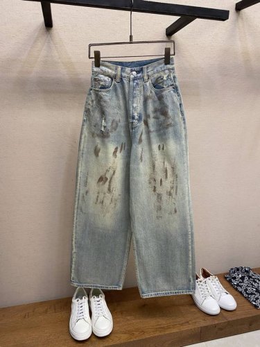 acne Studios泼墨牛仔裤 最好版型的神裤推荐！采用定制进口7S 12安竹节棉牛仔面料 肤感舒适 质感十足。定织定染，颜色100%一致。全件采用纯手工定