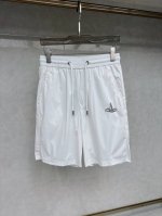 西太后 2025夏季新款男士休闲短裤，高级定制面料透气面料 透气弹力舒适度极高，细节无可挑剔，顶级辅料配备，原版Logo设计理念，手感细腻柔软！上身版型超赞！尺
