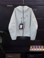 最高版本 大X出货也就是俗称的Montxpro，区别小X的拉链位置 凯乐石Kailas Mont-Xpro 全新升级，运动户外全天候硬壳专业防水防风透气登山冲锋