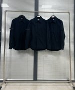 外套 Tb四季袖标防晒外套 轻薄款暗格纹 纯色织带袖标 贝壳纽扣装饰 衬衣款百搭 宽松版型 男女皆可着用 Size：1 2 3 4