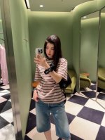 prad* 25Ss春夏新款 撞色条纹微标宽松版短袖T恤丨独家Yb开发！高版出品！简约闲适糅合复古摩登氛围 精密平纹棉质用料 胸口标志性刺绣徽标点缀无性别主义风