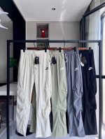 供 耐克肌理感工装直筒裤 Nike耐克日系肌理感休闲直筒裤，超好穿的工装裤，多色可选，宽松版型适合不同腿型，松紧腰设计，自由随性，一裤多搭，搭配T恤卫衣都妥妥的