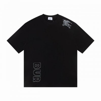 w381# 款式：2025新款巴宝莉Burberry短袖T恤 材质：高版本300G双纱精梳棉 尺码： S～Xl 颜色：黑色