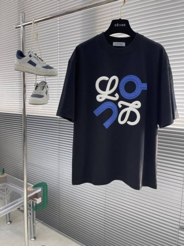 Loew 2025新款原单男士休闲打底短袖T恤！ 高端定制 高版本 时尚百搭爆款 原版进口双股纯棉面料 螺纹袖口.领口衣摆 手感超柔软细腻 穿着亲肤舒适 高端精