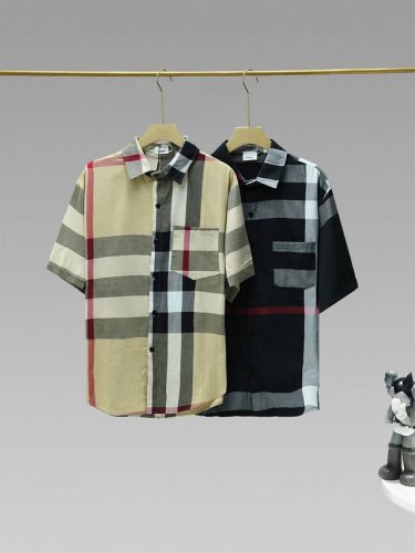 Burberry 巴宝莉柏博利Bbr经典条纹印花短袖衬衫适合所有人群 颜色 图片色 size M-2Xl 尺码 M L Xl 2Xl 肩宽 46 47 48 4