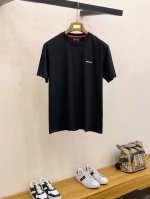 Kiton 2025新款原单男士休闲打底短袖T恤！高端定制 高版本 时尚百搭爆款宽松版型原版进口420克双股纯棉面料 螺纹袖口.领口衣摆 手感超柔软细腻 穿着亲