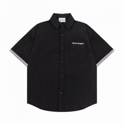 高品质 Margiela马吉拉25Ss春夏新款衬衫 面料采用独特砂洗质感面料 纹理细腻 凉感透气 亲和肌肤 宽阔直身剪裁 外翻折叠内饰色织条纹 整体造型简洁大气