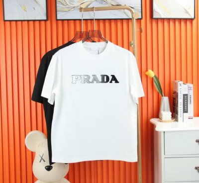 Ld 顶级代工品质 普拉达 24Ss 经典T恤短袖 不需要所谓烂大街的华丽文案 主打品质 面料经过2次高温缩水固色 不变形不缩水不起球 -正确Os版型 不省面料