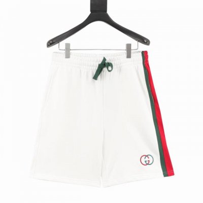 Gucci 古驰 侧边织带双G刺绣字母短裤 全新美学灵感趣味设计,渠道性质精品。让整体造型设计更加优雅时尚，今夏最火系列，无数明星潮人追捧。裁剪工艺细节处理工整