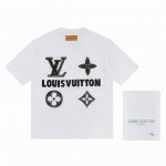 一首批.散单+10 Louis Vuitto*2025最新款短袖T恤 材质:采用高版本300G双纱精梳棉 尺寸:S M L Xl 颜色:黑 白 款号:W2658