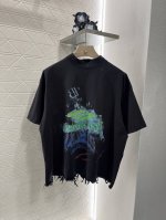 P190Balenciag*2025新品上架 圆领印花作旧字母 定制Yb原生全棉材质 透气舒适 质感十足 宽松短袖T恤裁剪 凸显品牌格调 采用克重纯棉制成 略带