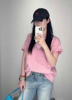 balenciag* 25Ss春夏新款 字母刺绣粉色圆领短袖T恤丨独家Yb开发！高版出品！个性独特又潮又酷 干净又清爽 满满的青春活力 真的狠难不爱啊！俏皮感十
