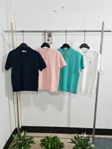 哈吉斯Hazzys夏季新款针织Polo衫，女士简约短袖，胸口刺绣Logo，纯色领Polo衫！品质超赞！和原单同样质量！ 这一款哈吉斯的Polo衫的品质是超级赞的