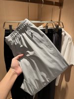 arcter*X始*祖鸟 2025春夏新款休闲运动风格休闲裤，户外品牌可能大家第一想到的就是加拿大鹅、始祖鸟。给人一种标签试的感觉！除了在款式设计上颇有造诣之外
