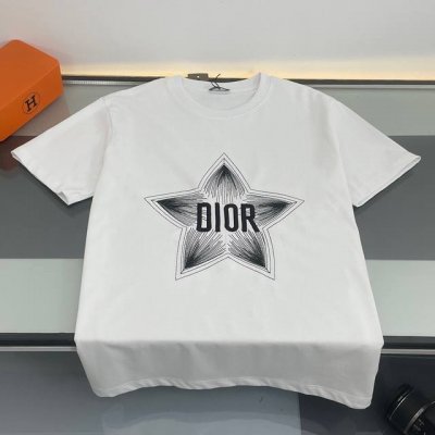 上新 纯原臻品 顶级原版复刻 迪奥 Dior2025新款夏季五角星Logo刺绣圆领短袖T恤 原版面料高版本高品质 网红明星同款 采用260G高克重40支精双棉纱