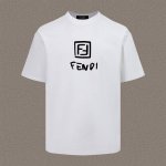 Fendi 芬迪 Fd 2025Ss春夏新款 定制 同缸染面料 手感非常舒服 春夏最新砖柜同步 时尚又个性 超级百搭好看的一款 男女都非常合适 人手必备款 吊牌