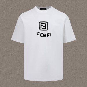 Fendi 芬迪 Fd 2025Ss春夏新款 定制 同缸染面料 手感非常舒服 春夏最新砖柜同步 时尚又个性 超级百搭好看的一款 男女都非常合适 人手必备款 吊牌