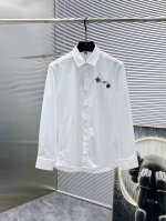 路易威登 Lv Ss新款长袖 衬衫 衬衣，高端版本！专柜定制面料 透气舒适度高，细节无可挑剔，品牌元素设计理念，体现高品质。手感细腻柔软！呈现休闲裁剪，上身版型