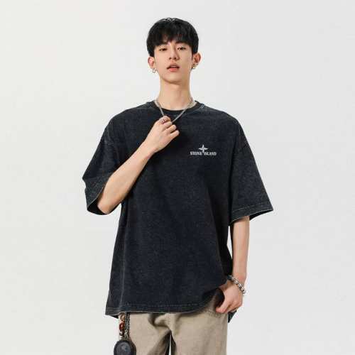 Stone Island 石头岛专柜做旧水洗棉短袖T恤，男女同款， Ins小红书叫你搭配上身，夏季新品首发，版型宽松，修饰脸型且舒适有型，近年来深受欢迎的风格，